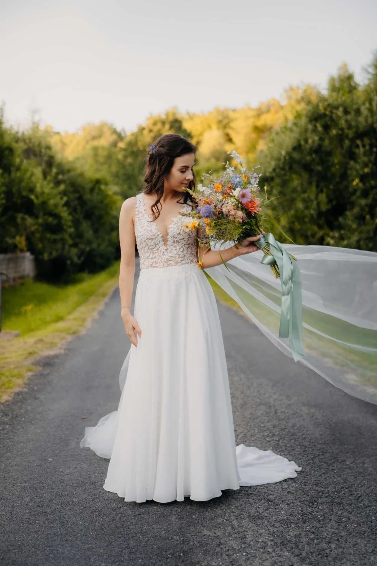 Monika Srovnalová - svatební a módní ateliér — fotografie 3